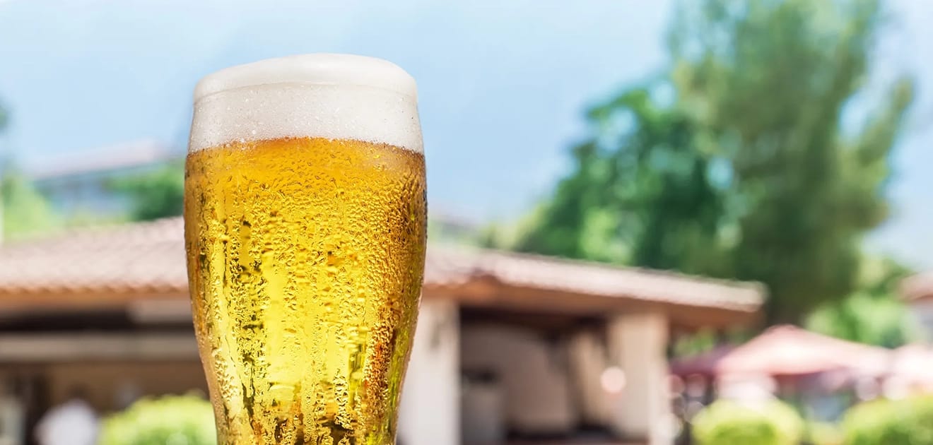 ゴールデンエールとはどのようなビール？魅力やおすすめ商品、美味しく飲む方法を紹介！