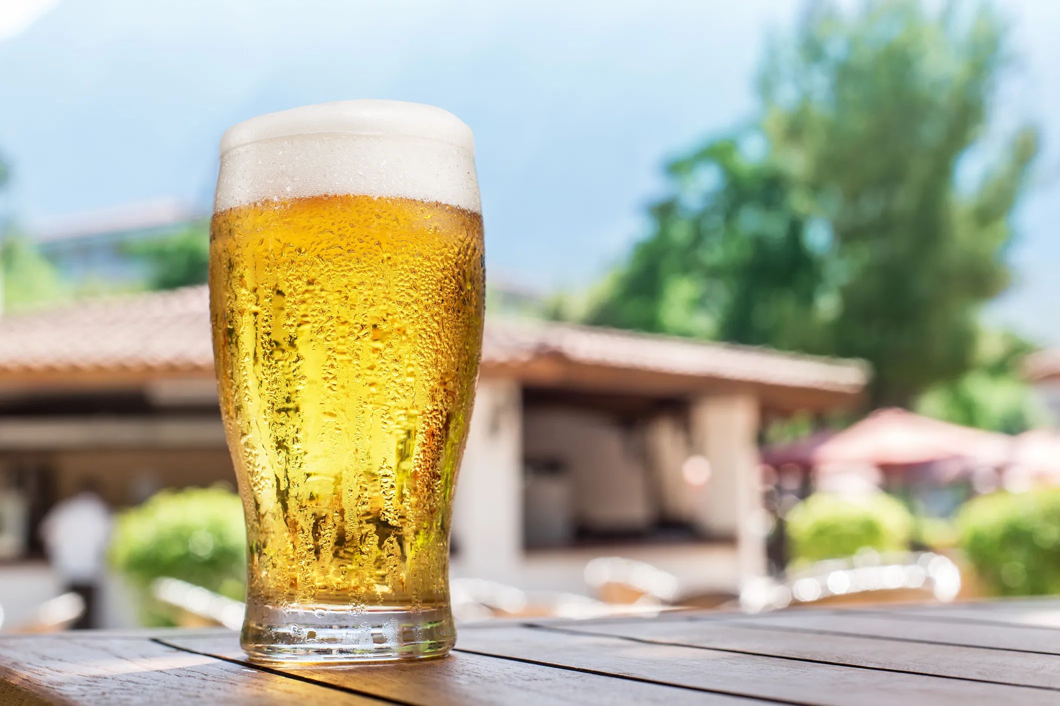 ゴールデンエールとはどのようなビール？魅力やおすすめ商品、美味しく飲む方法を紹介！